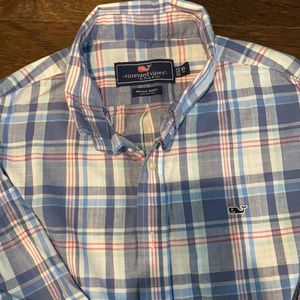 Vineyard Vines button down shirt size 18